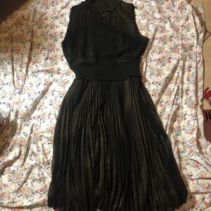 NANETTE LEPORE GOLD SHIMMER PLEATED DRESS